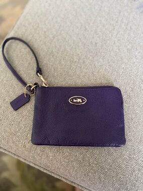 Coach Purple Pebbled Leather Corner Zip Wristlet with Gold Horse/Carriage logo